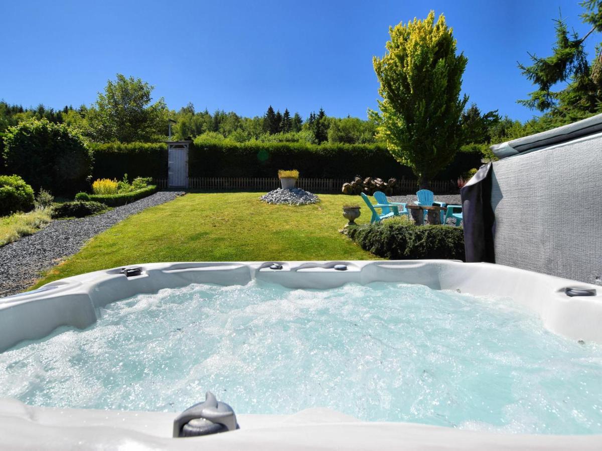 Luxurious Holiday Home With Jacuzzi Filly 외부 사진
