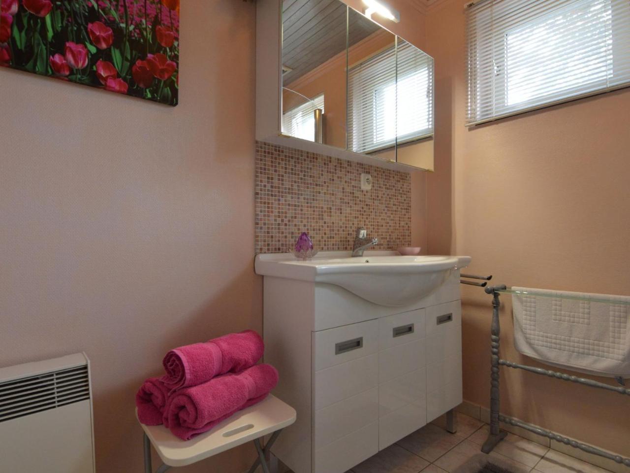 Luxurious Holiday Home With Jacuzzi Filly 외부 사진
